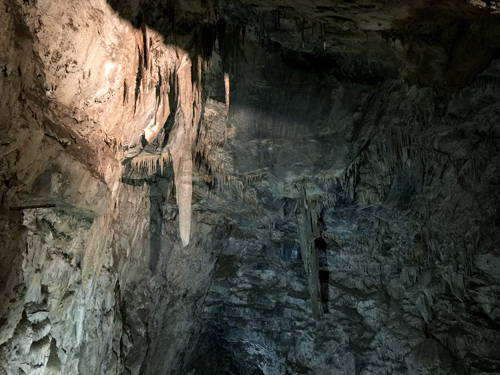 Moaning Cavern Adventure Park